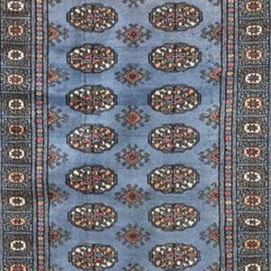 Pakistani Bokhara Rug — 250 x 350 cm
